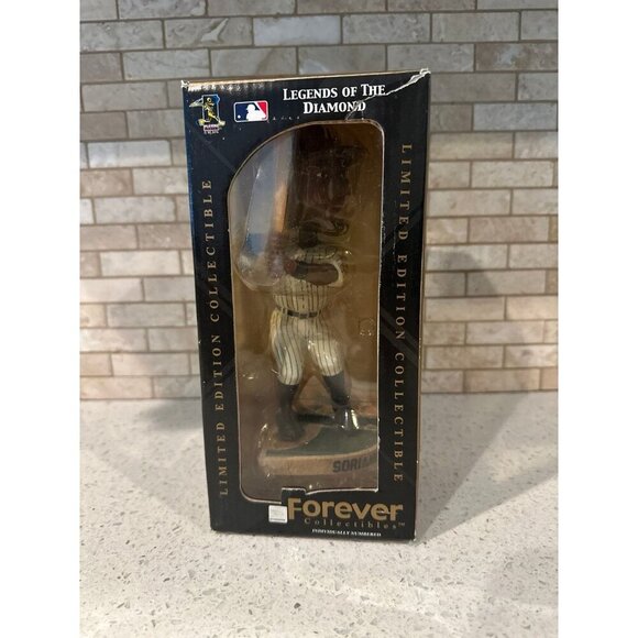 Alfonso Soriano NY Yankee Forever Collectibles Legends Of The Diamond Bobblehead - Picture 1 of 4